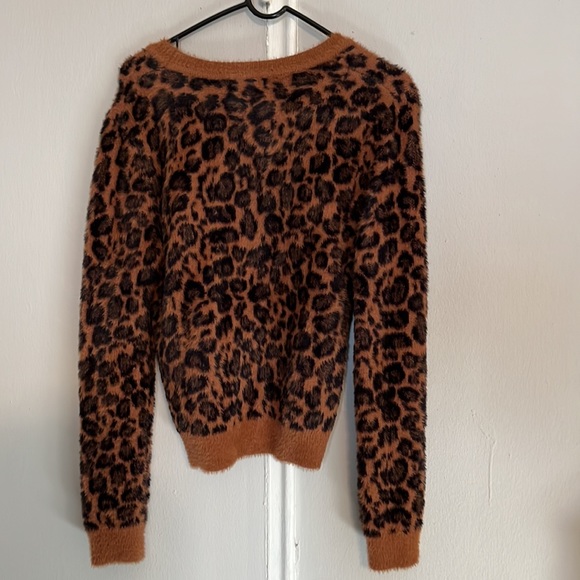 NWT Zara leopard print soft sweater - Picture 3 of 3